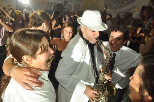 el saxo magico, javier tebele, shows musicales | Casamientos Online