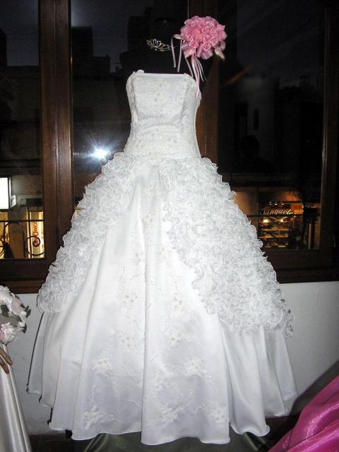 Modas Maria Novias | Casamientos Online