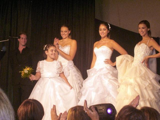 Modas Maria Novias | Casamientos Online