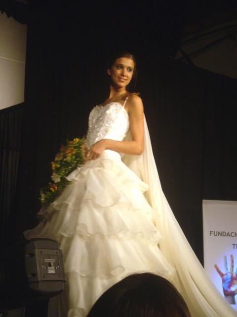 Modas Maria Novias | Casamientos Online