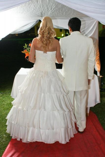 Valeria Novias | Casamientos Online
