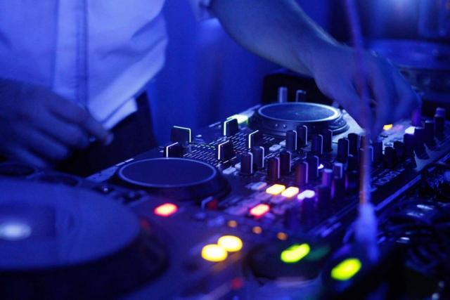 Imagen de Rubio Bustillo DJs sobre Disc Jockey | Casamientos Online