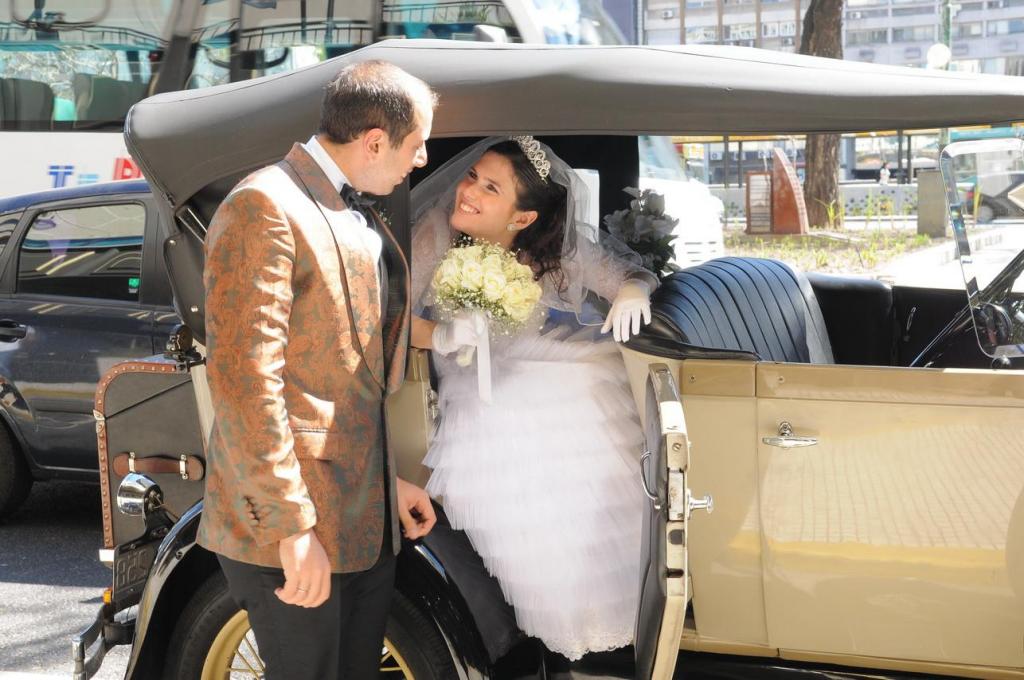 M y M Remises (Autos para casamientos)