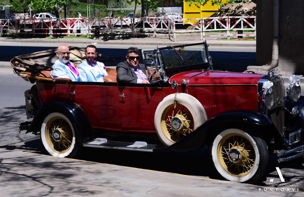 M y M Remises (Autos para casamientos)