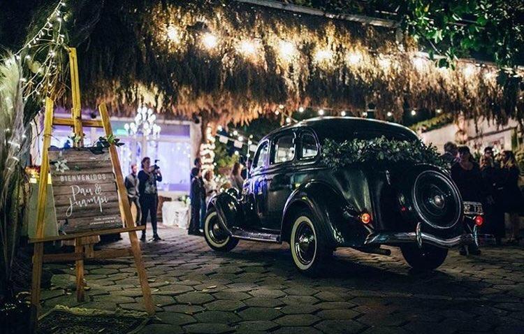 Galpón Milagros by AMBIENT HOUSE (Salones de Fiesta)