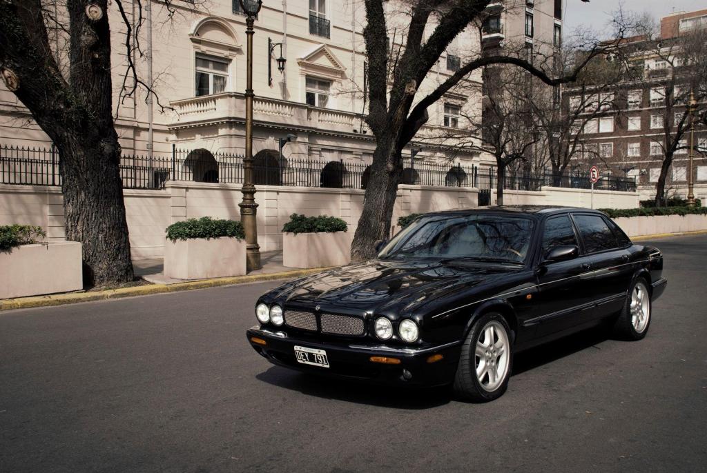 Jag Cars (Autos para casamientos)