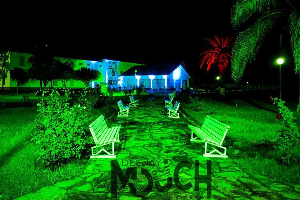 DJ MOUCH (Disc Jockey)