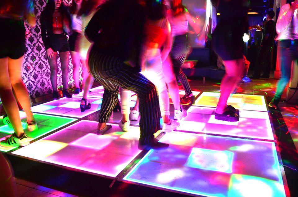 La reina - Cabañas eventos (Salones de Fiesta)