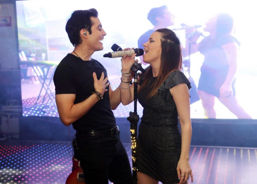 Son bye (Músicos y Shows)