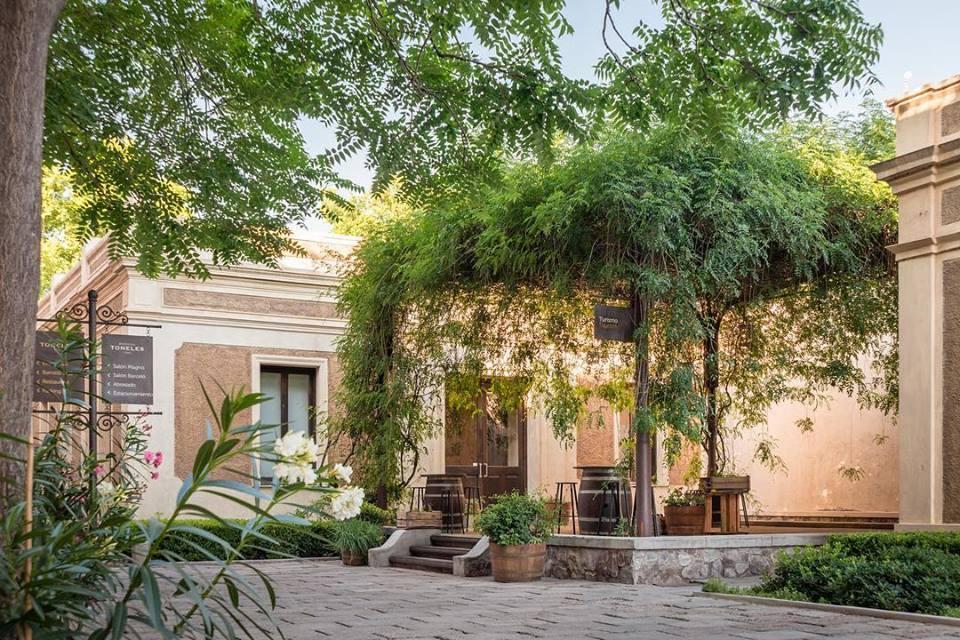 Bodega Los Toneles (Salones de Fiesta)