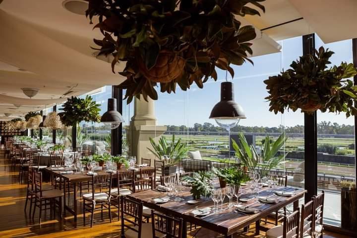 Hipódromo de Palermo by Ambient House Catering (Salones de Fiesta)