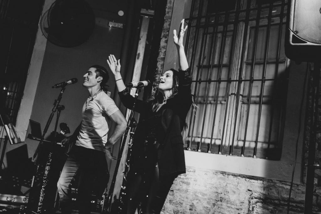 Son bye (Músicos y Shows)