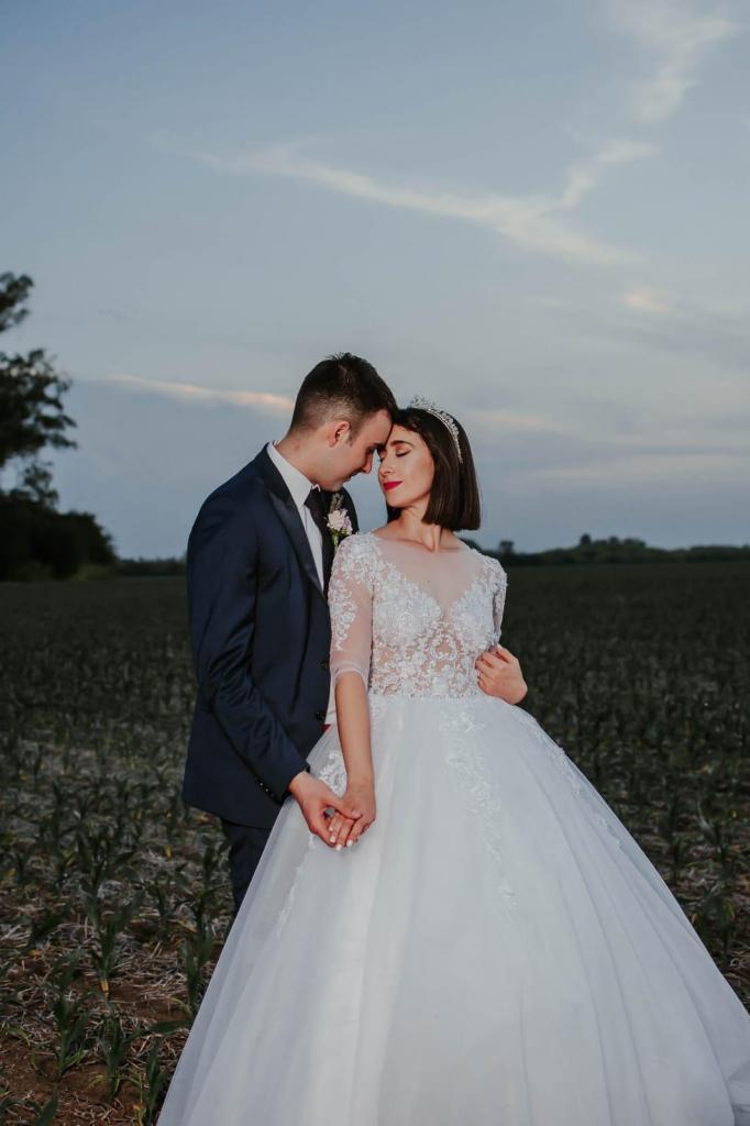 encanto alta costura (Vestidos de Novia)