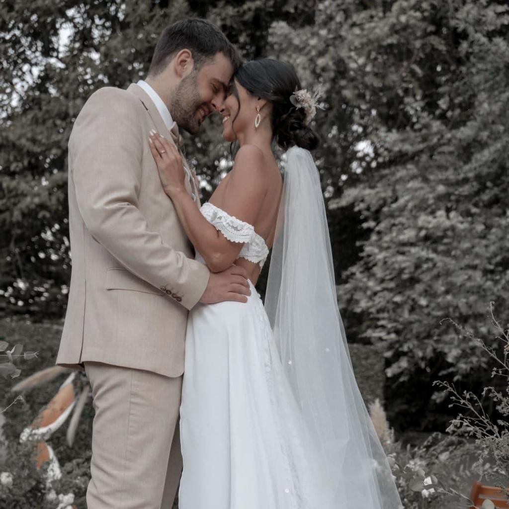 Laura Serra Novias (Vestidos de Novia)